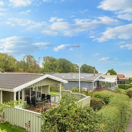 Holiday home Juelsminde V *
